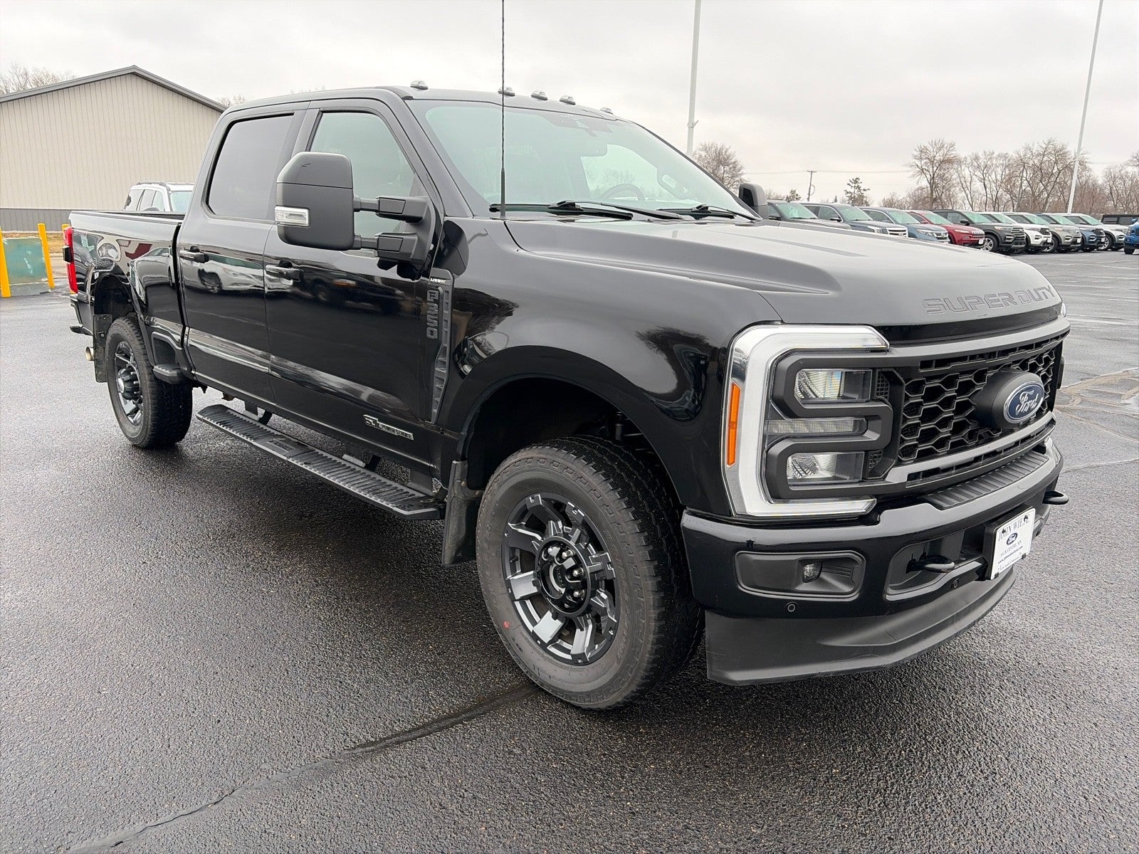 2023 Ford F-350 CREW CAB LARIAT 4X4