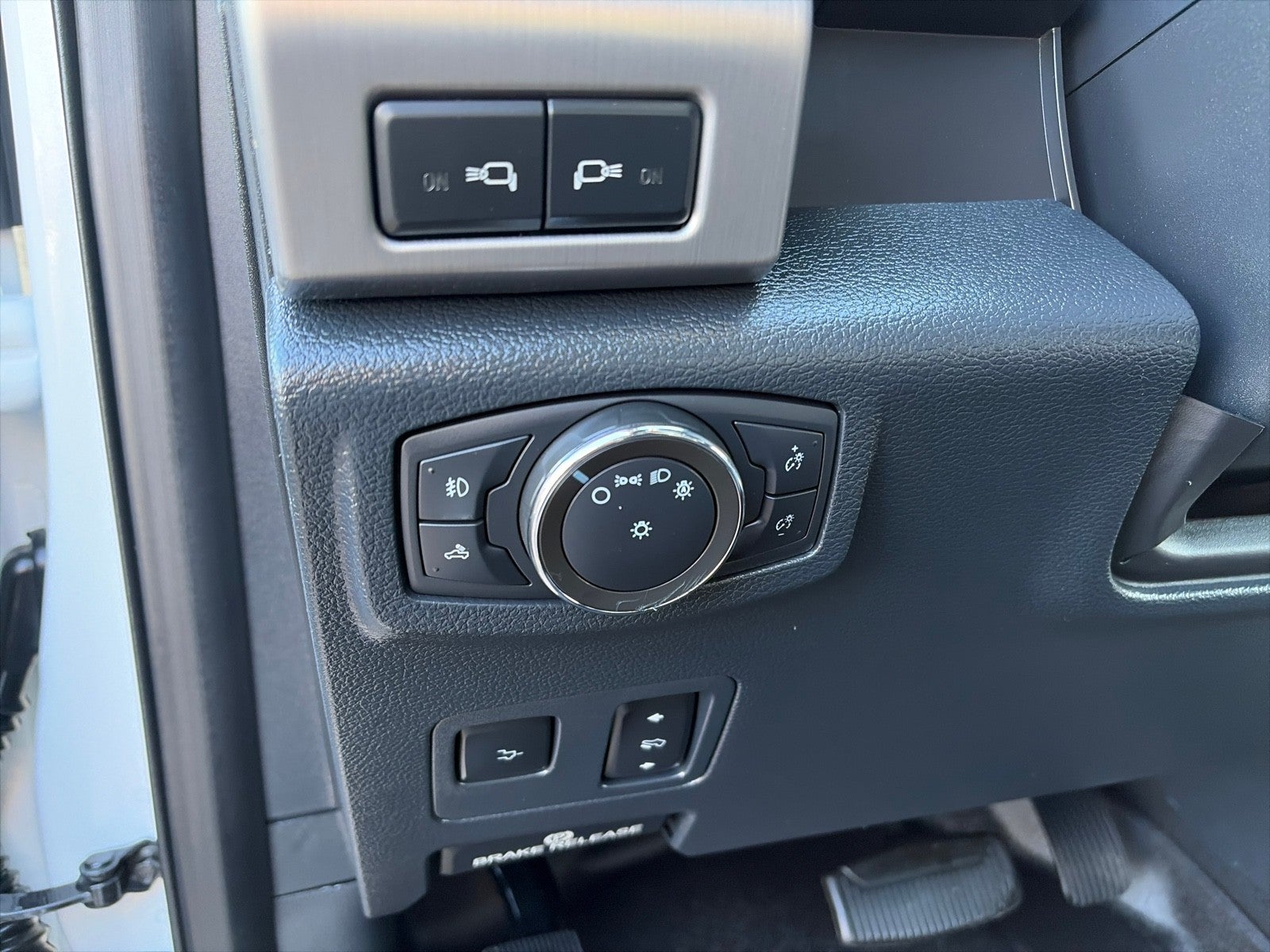 2022 Ford F-350 CREW CAB PLATINUM