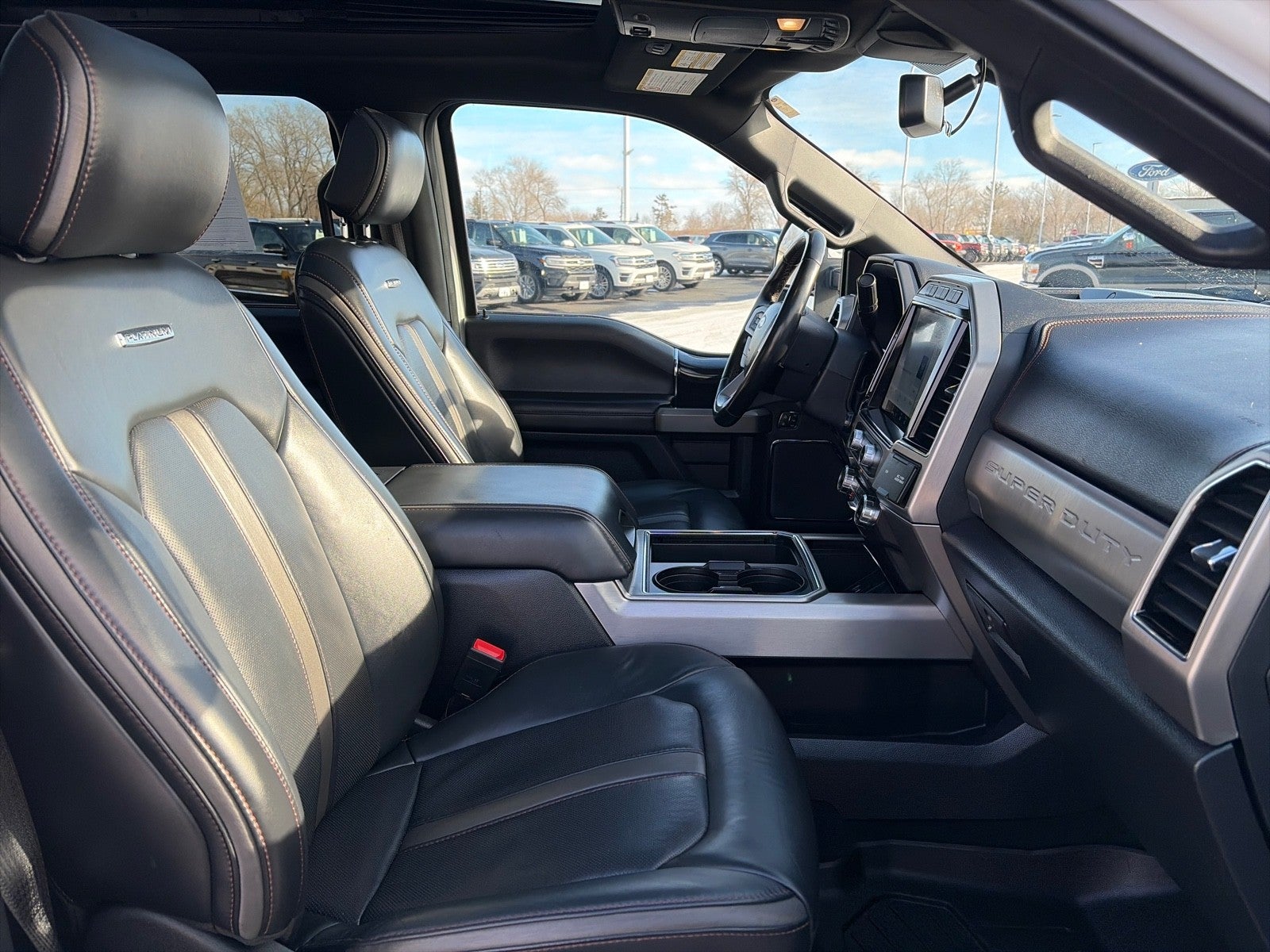 2022 Ford F-350 CREW CAB PLATINUM