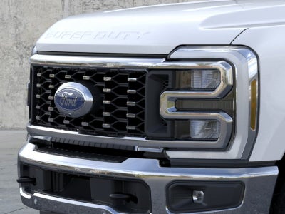 2026 Ford Super Duty F-350 DRW CREW CAB LARIAT DRW