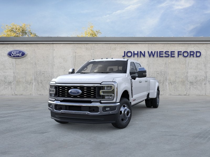 2026 Ford Super Duty F-350 DRW CREW CAB LARIAT DRW