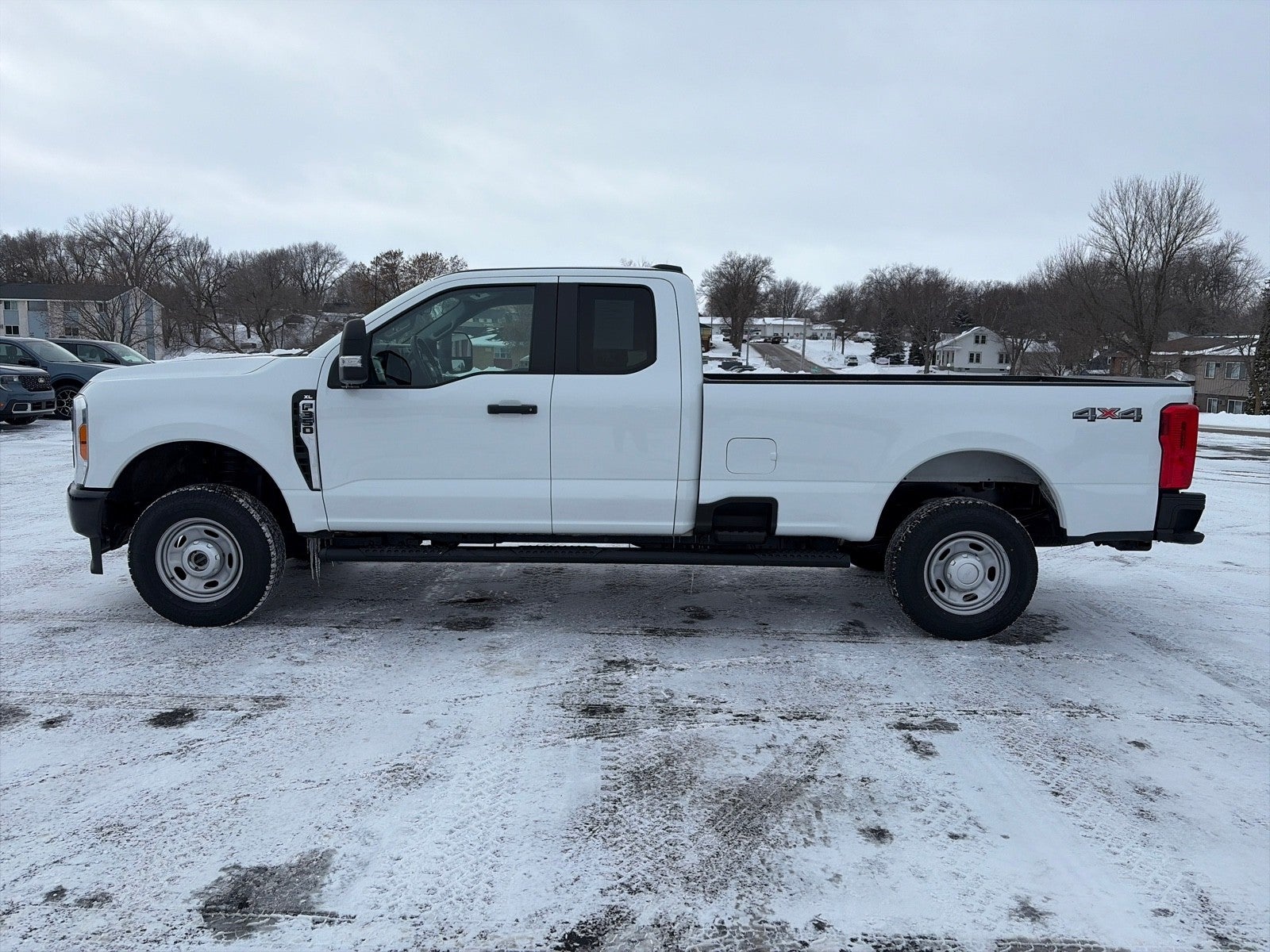 2023 Ford F-350 SUPERCAB XL 4X4