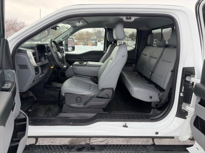 2023 Ford F-350 SUPERCAB XL 4X4