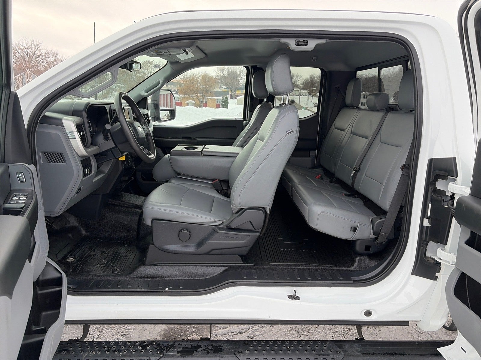 2023 Ford F-350 SUPERCAB XL 4X4