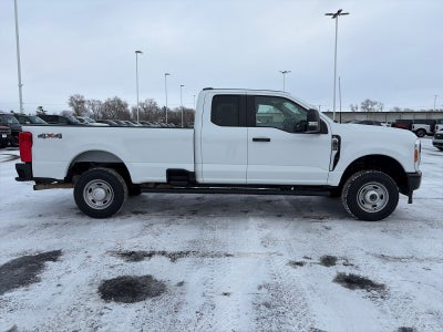 2023 Ford F-350 SUPERCAB XL 4X4