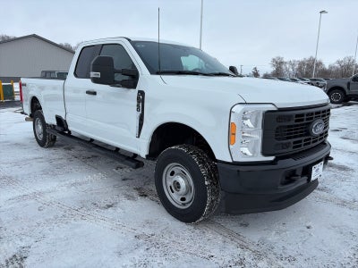 2023 Ford F-350 SUPERCAB XL 4X4