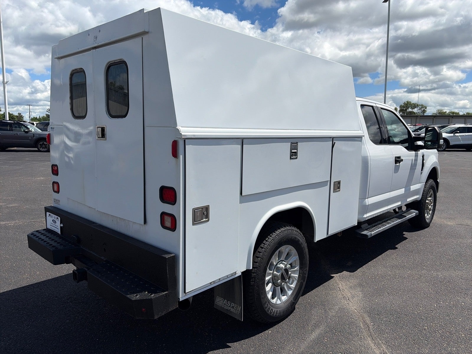 2020 Ford F-350 SUPERCAB XLT 4X4