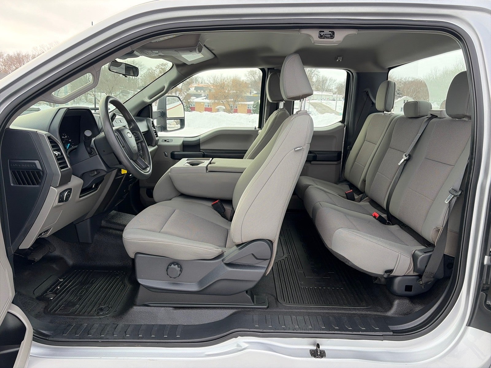 2022 Ford F-350 SUPERCAB XL 4X4