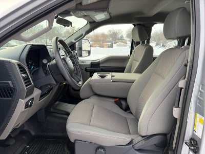 2022 Ford F-350 SUPERCAB XL 4X4