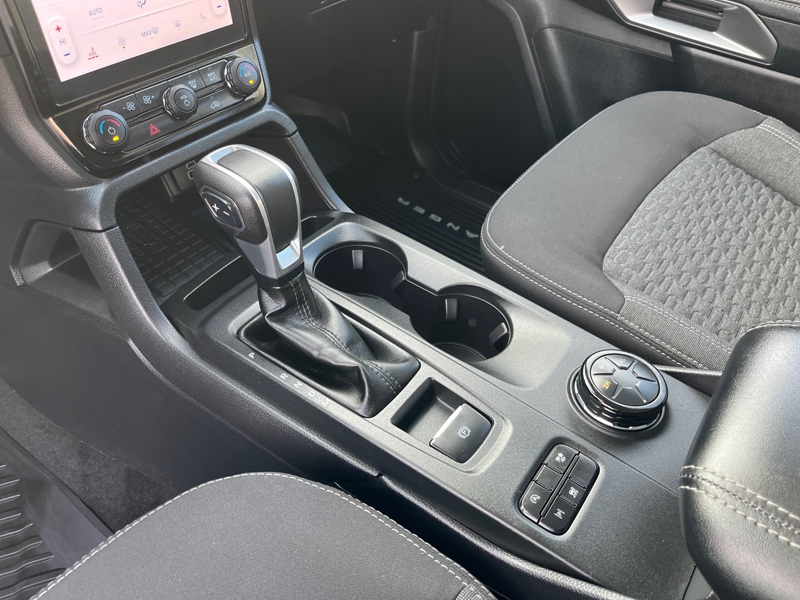 2024 Ford Ranger SUPERCREW XLT 4X4