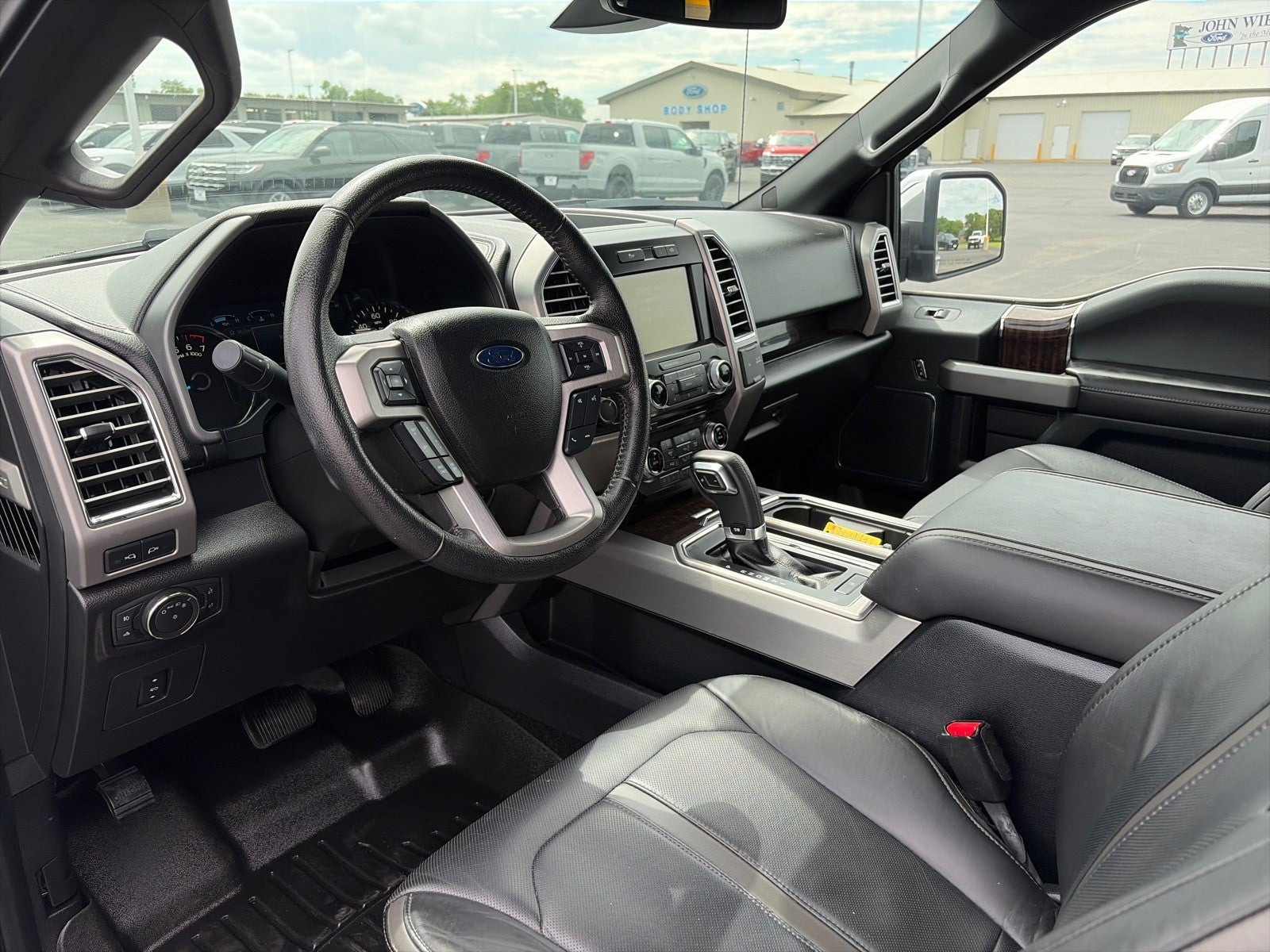 2015 Ford F-150 SUPERCREW PLATINUM
