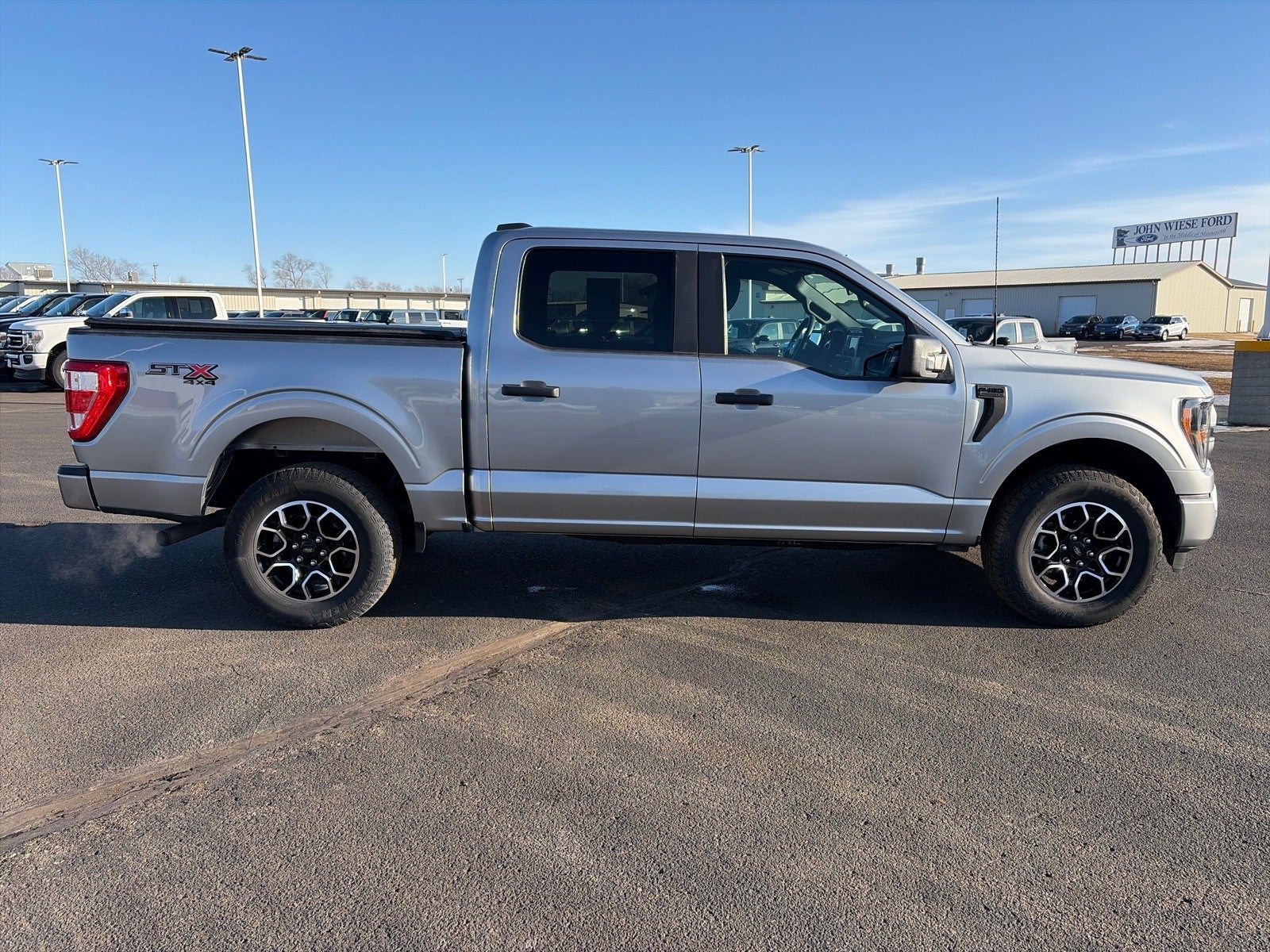 2023 Ford F-150 SUPERCREW STX 4X4