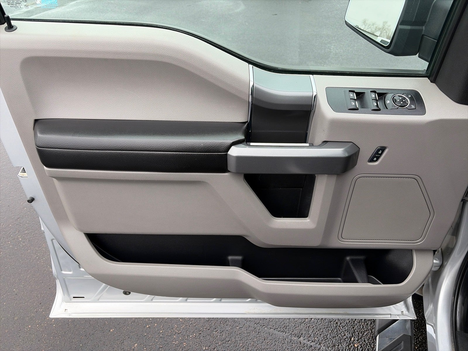 2017 Ford F-150 SUPERCREW XLT 4X4