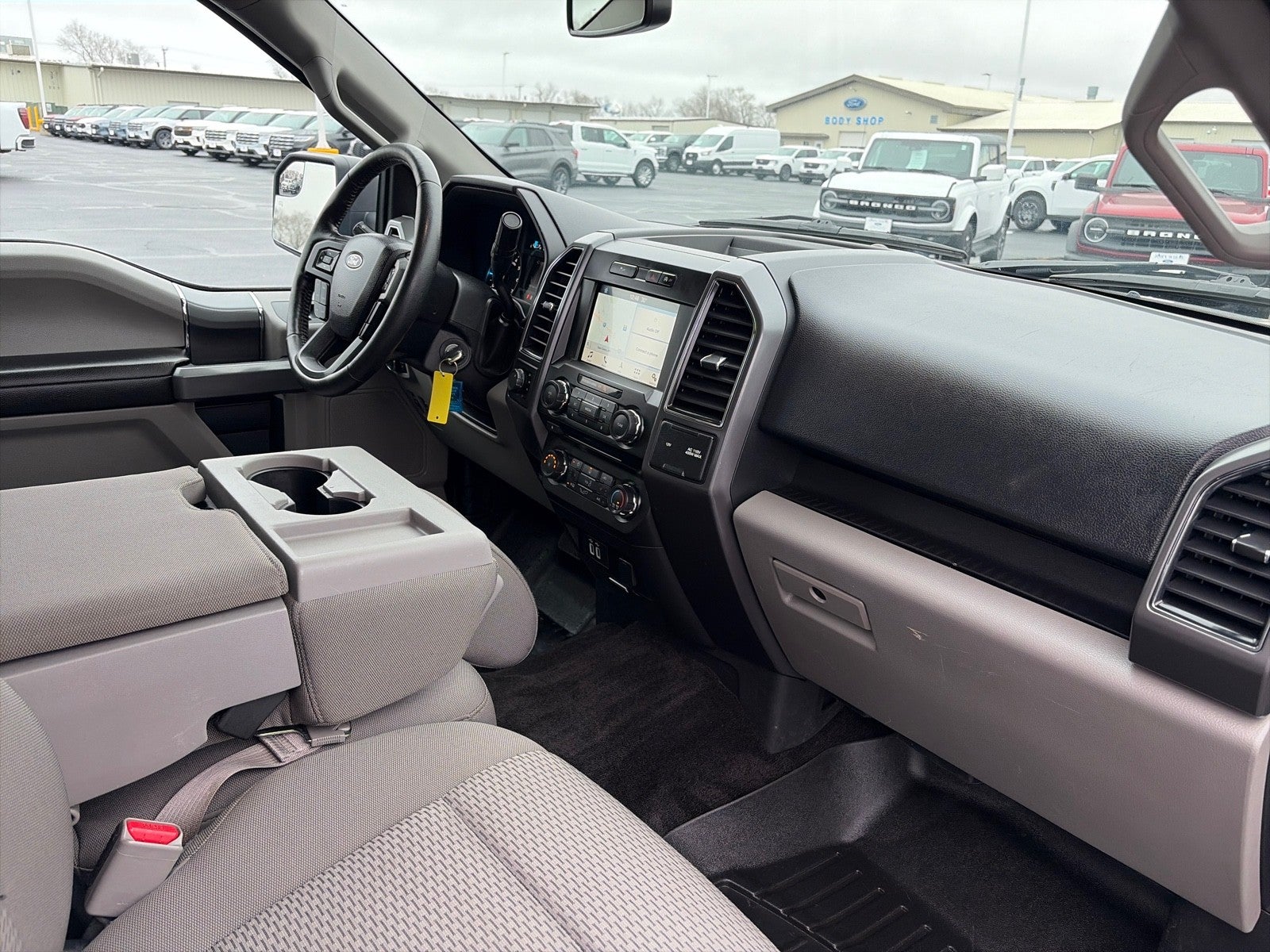 2017 Ford F-150 SUPERCREW XLT 4X4