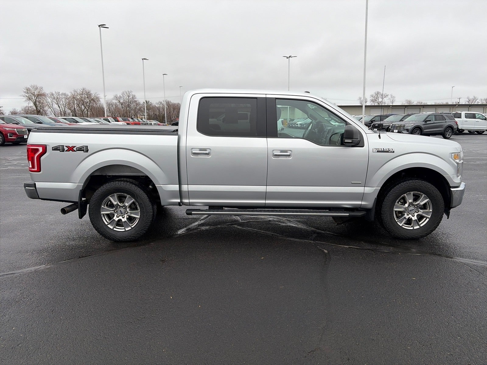 2017 Ford F-150 SUPERCREW XLT 4X4