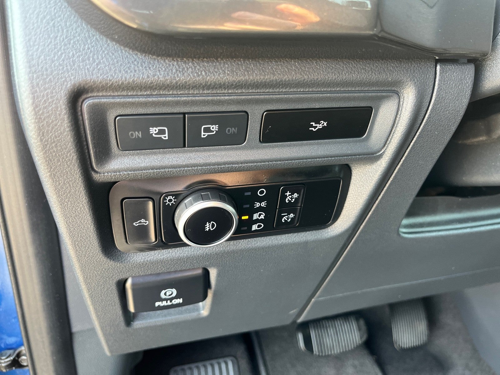 2023 Ford F-150 SUPERCREW XLT 4X4