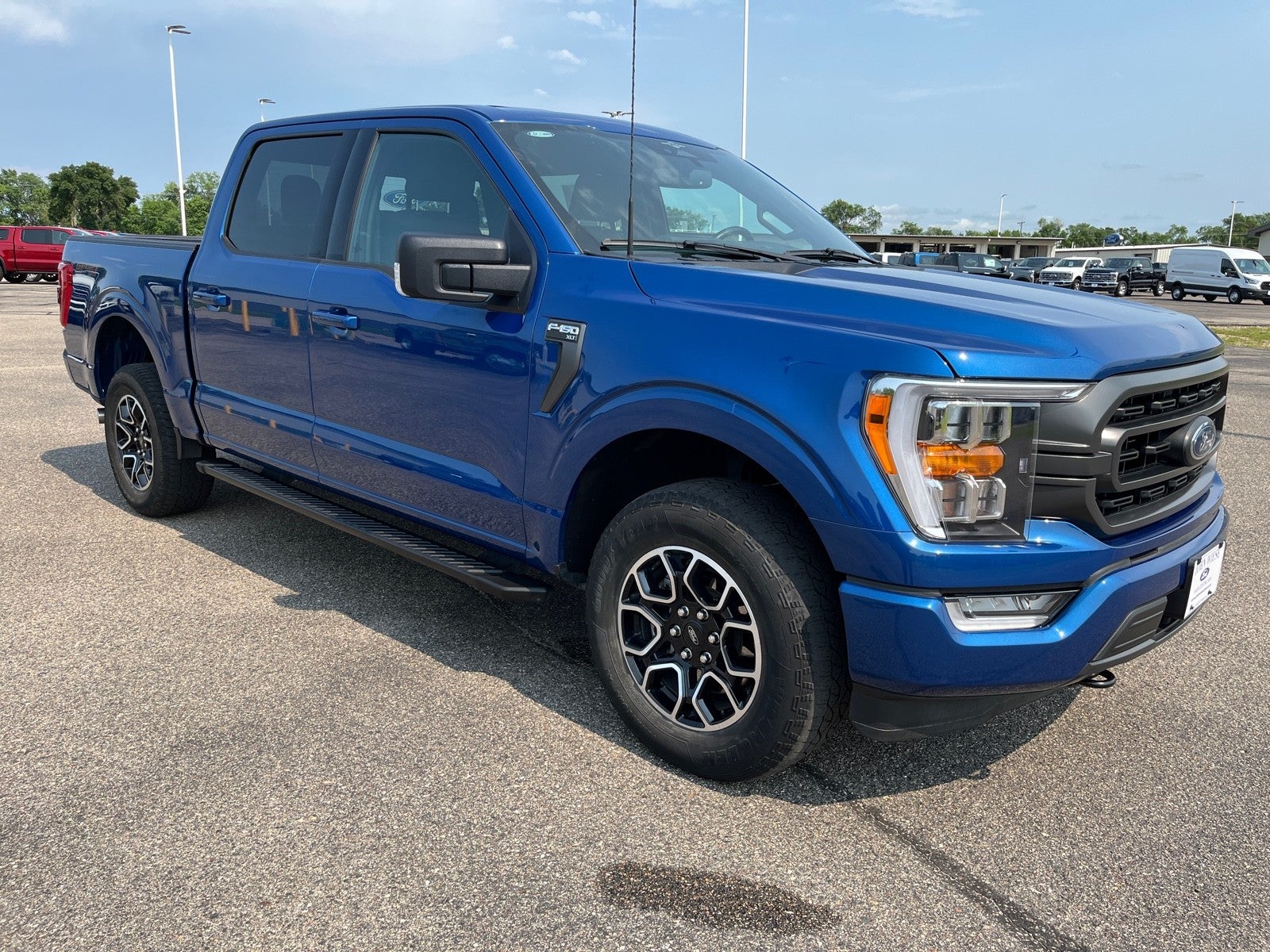 2023 Ford F-150 SUPERCREW XLT 4X4