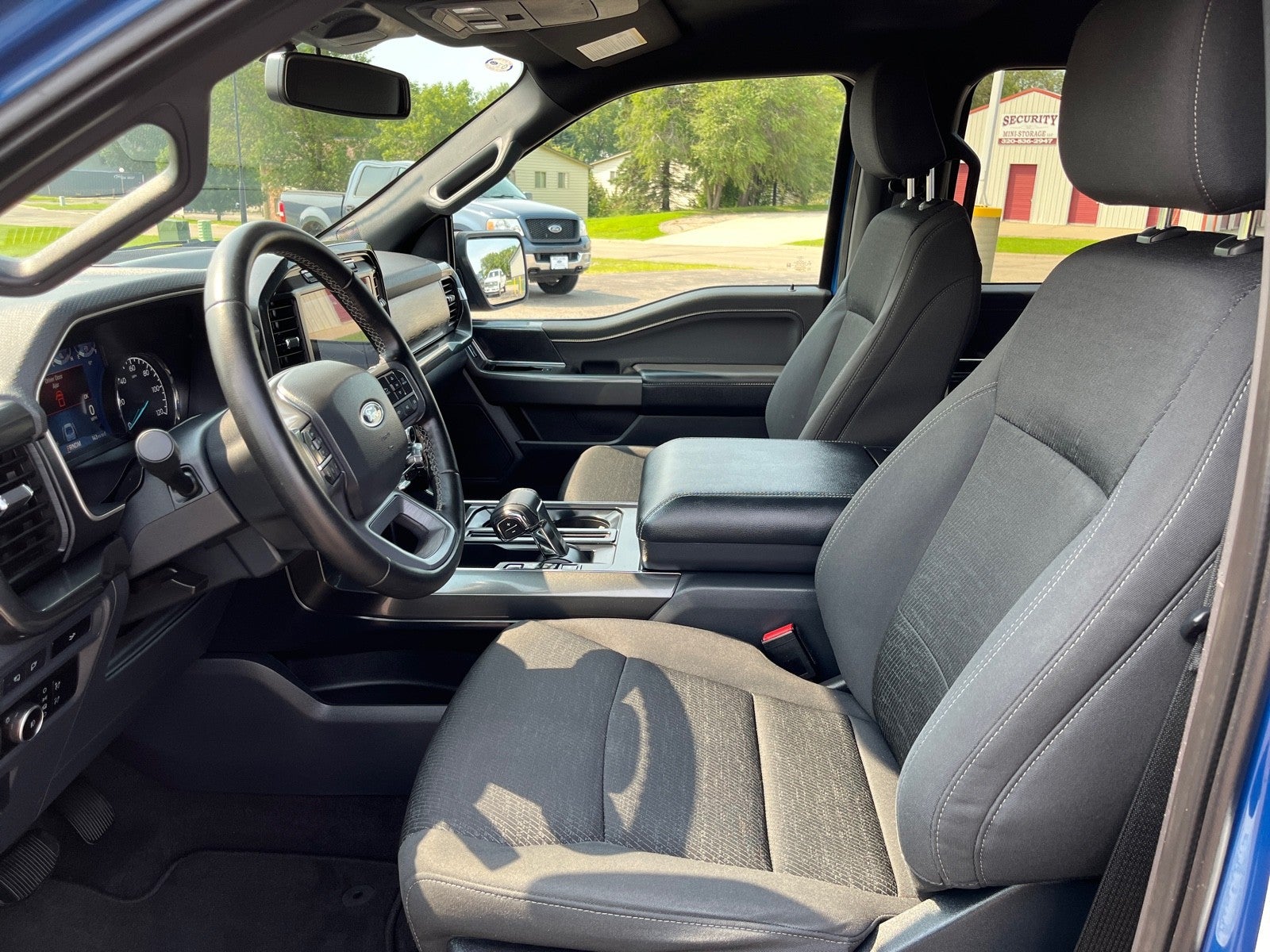 2023 Ford F-150 SUPERCREW XLT 4X4