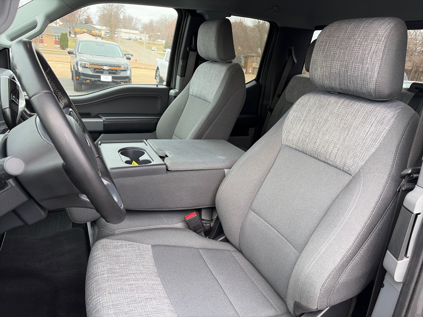 2023 Ford F-150 SUPERCAB XLT 4X4