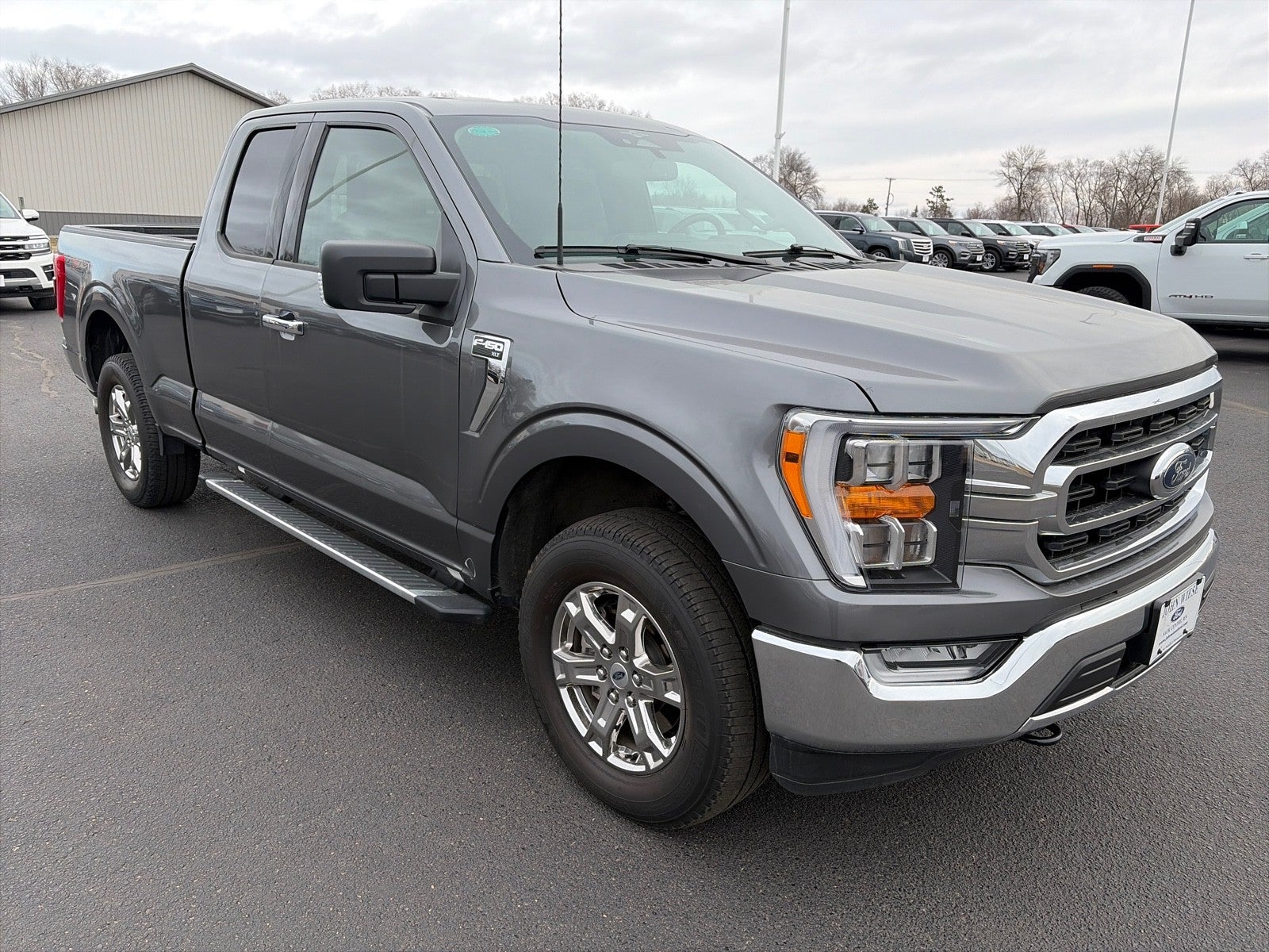 2023 Ford F-150 SUPERCAB XLT 4X4