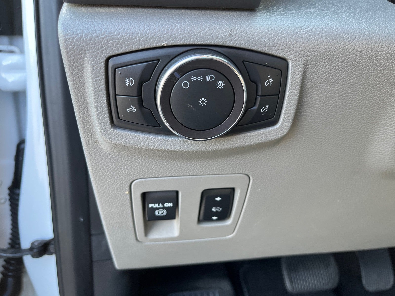 2019 Ford F-150 SUPERCREW XLT 4X4