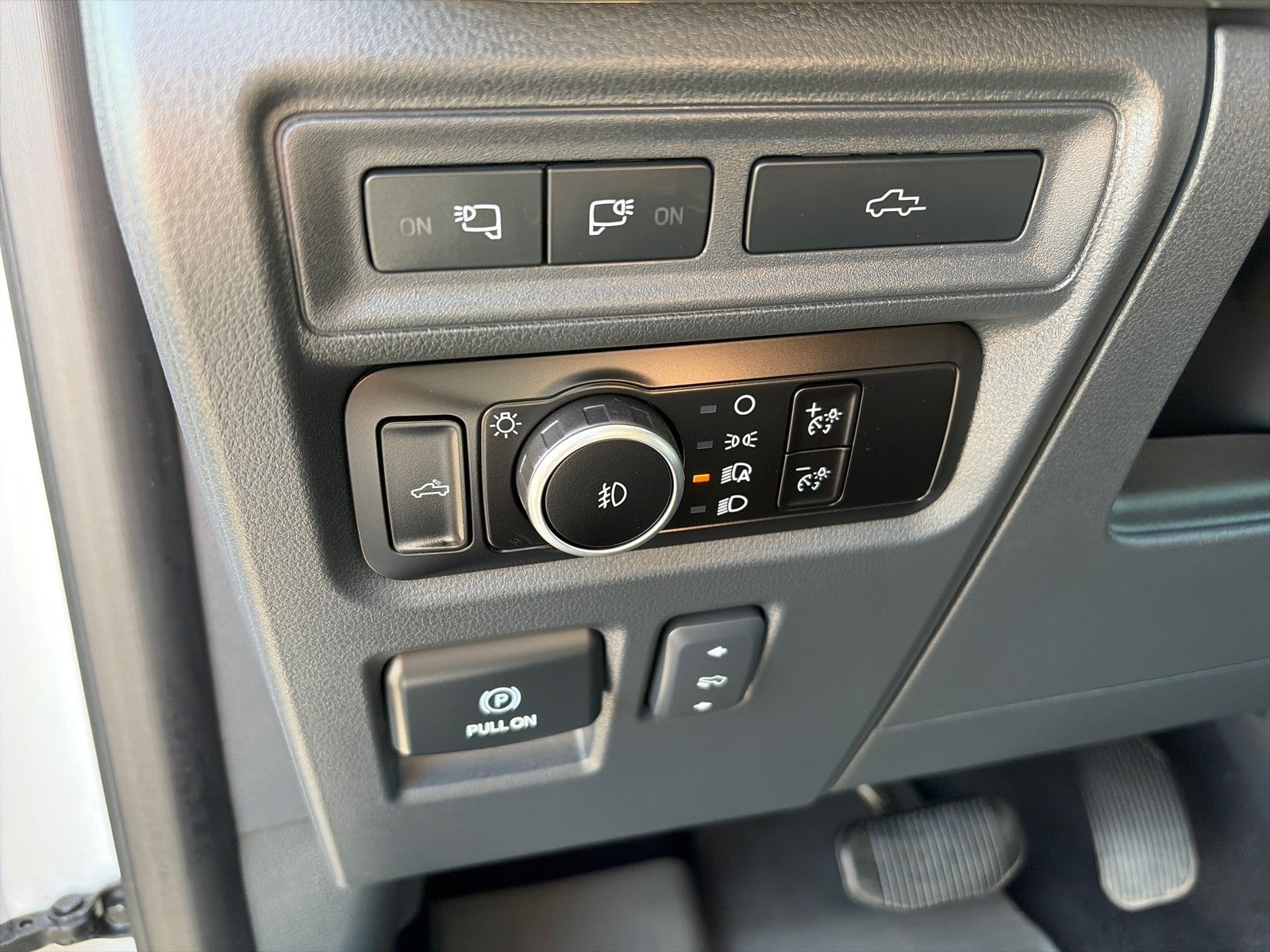 2023 Ford F-150 SUPERCREW LARIAT 4X4