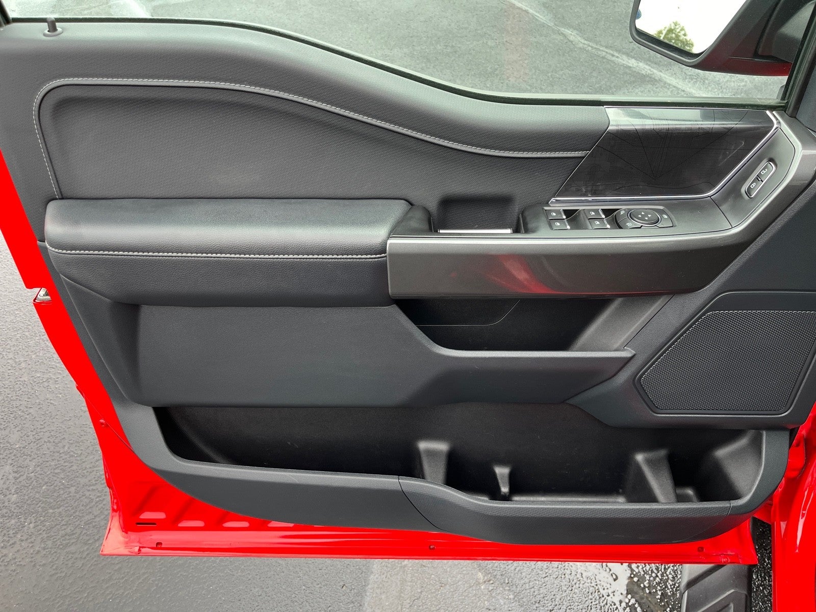 2022 Ford F-150 SUPERCREW XLT 4X4