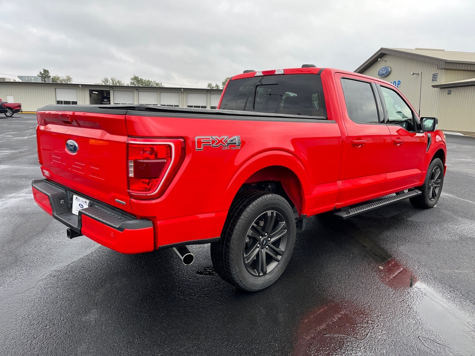 2022 Ford F-150 SUPERCREW XLT 4X4