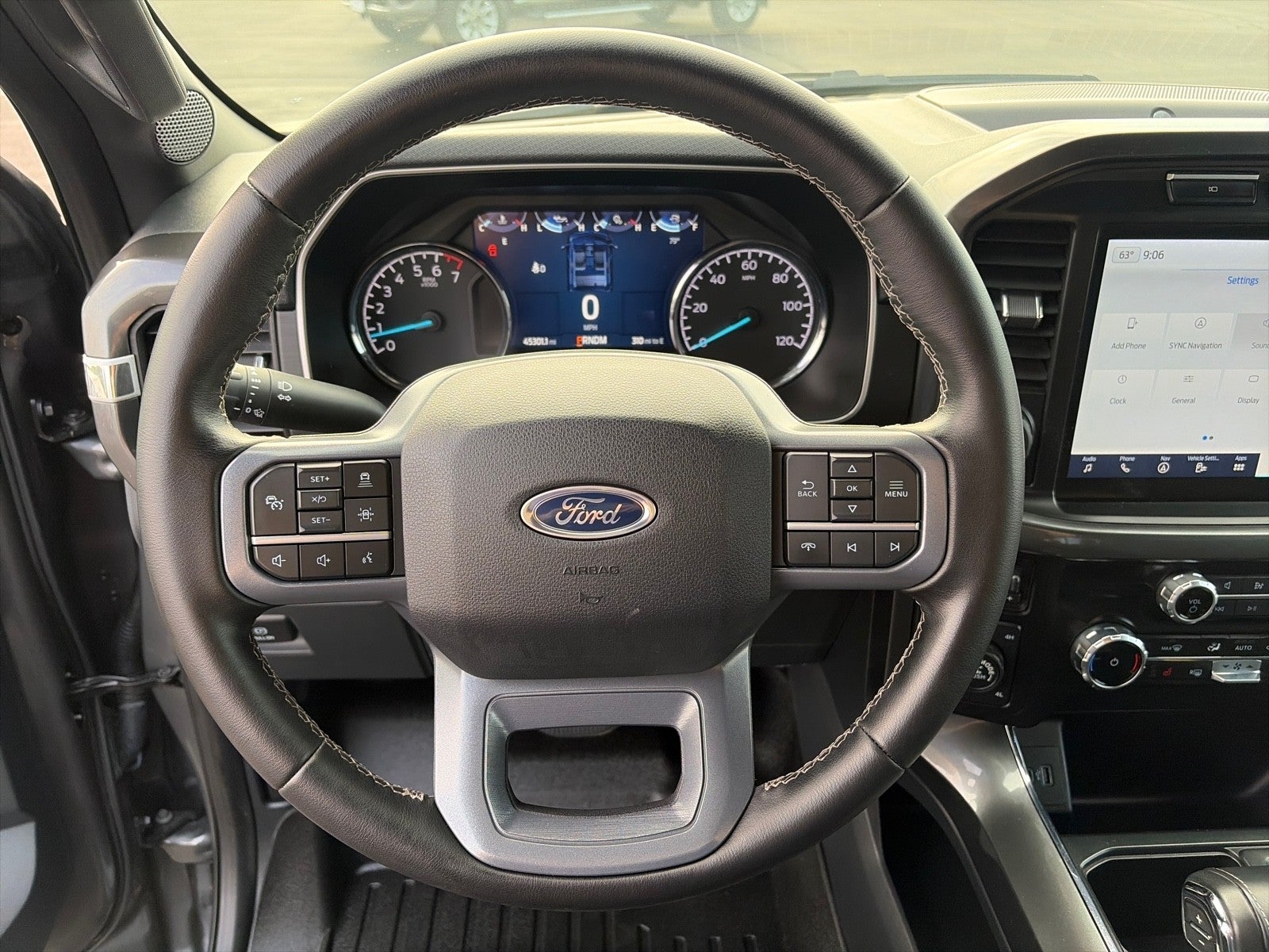 2023 Ford F-150 SUPERCREW XLT 4X4