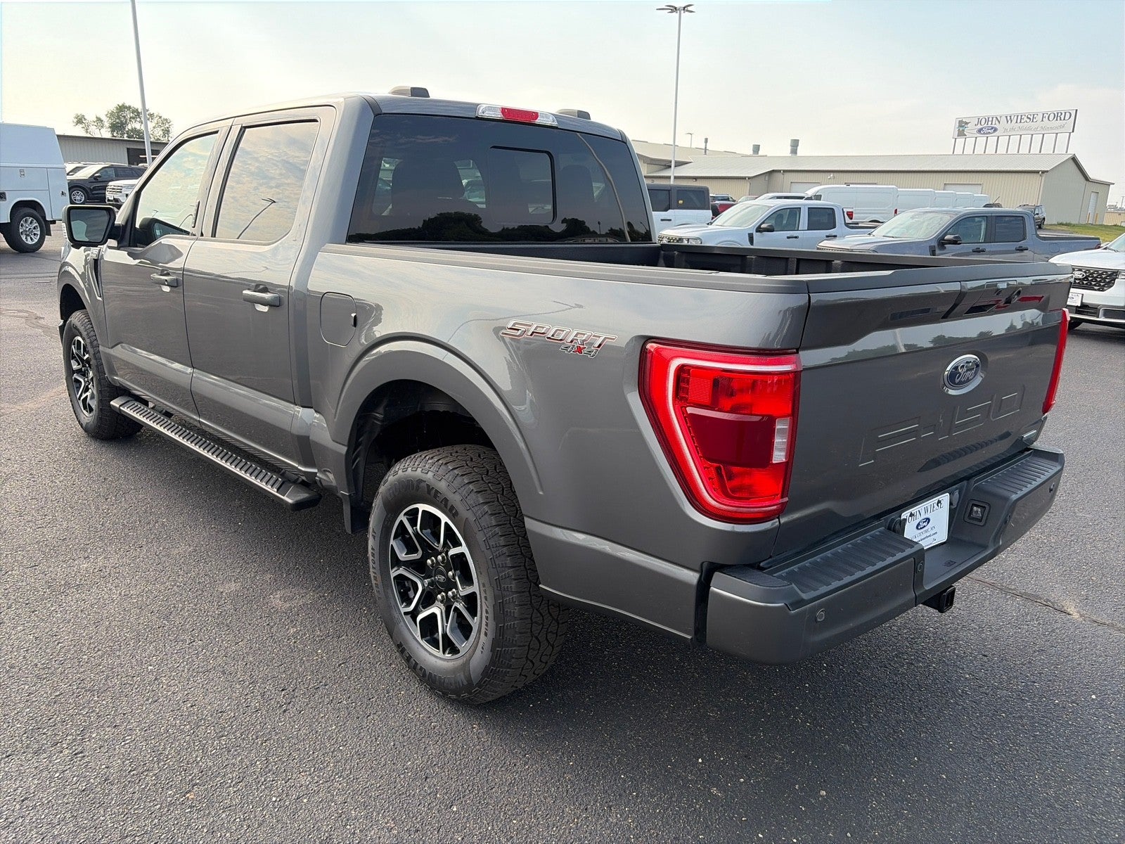 2023 Ford F-150 SUPERCREW XLT 4X4