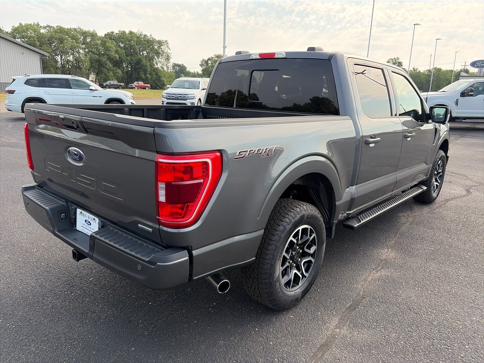 2023 Ford F-150 SUPERCREW XLT 4X4