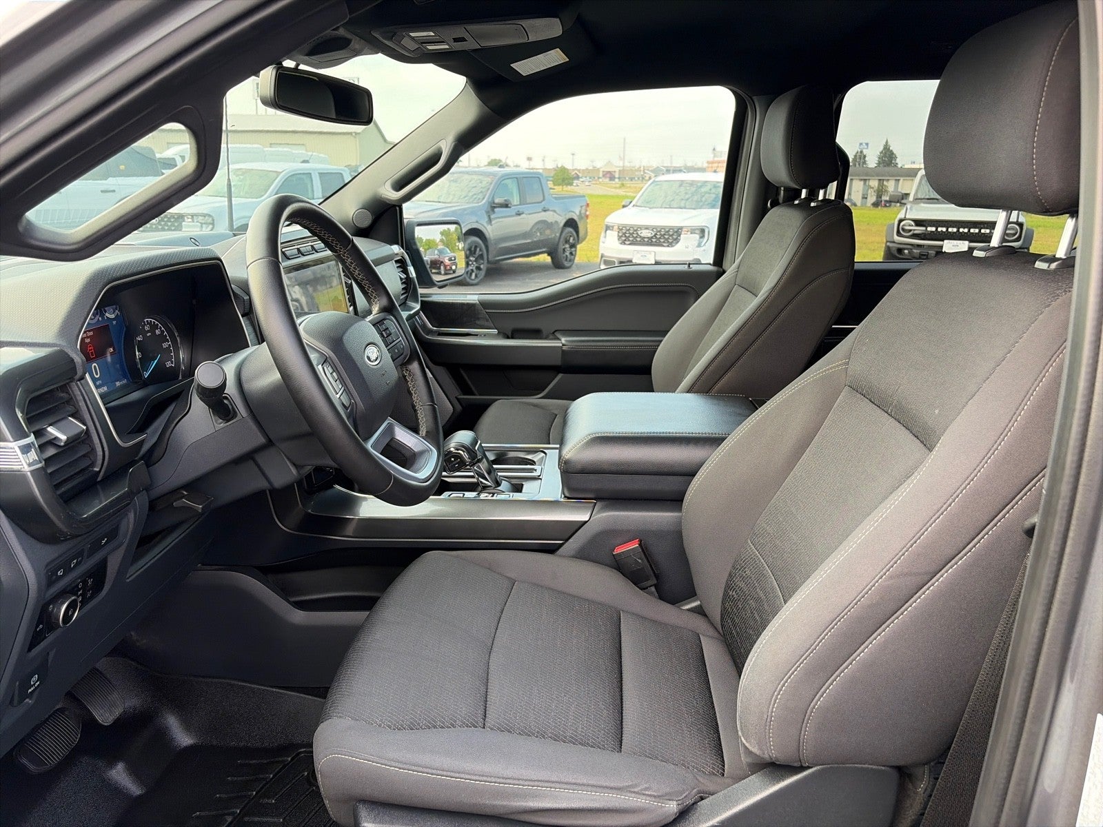 2023 Ford F-150 SUPERCREW XLT 4X4