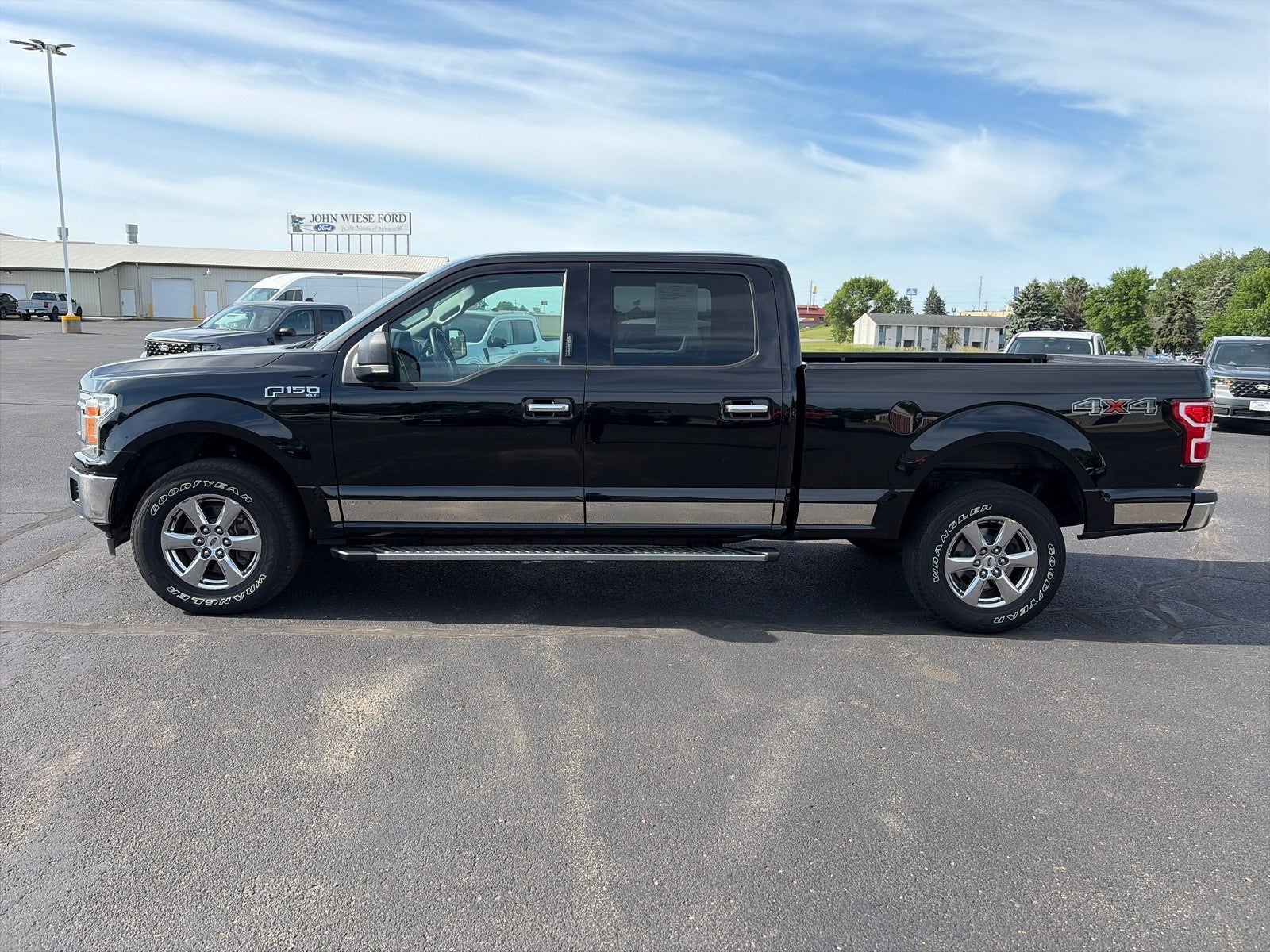 Used 2018 Ford F-150 XLT with VIN 1FTFW1EG2JFB59217 for sale in Sauk Centre, Minnesota
