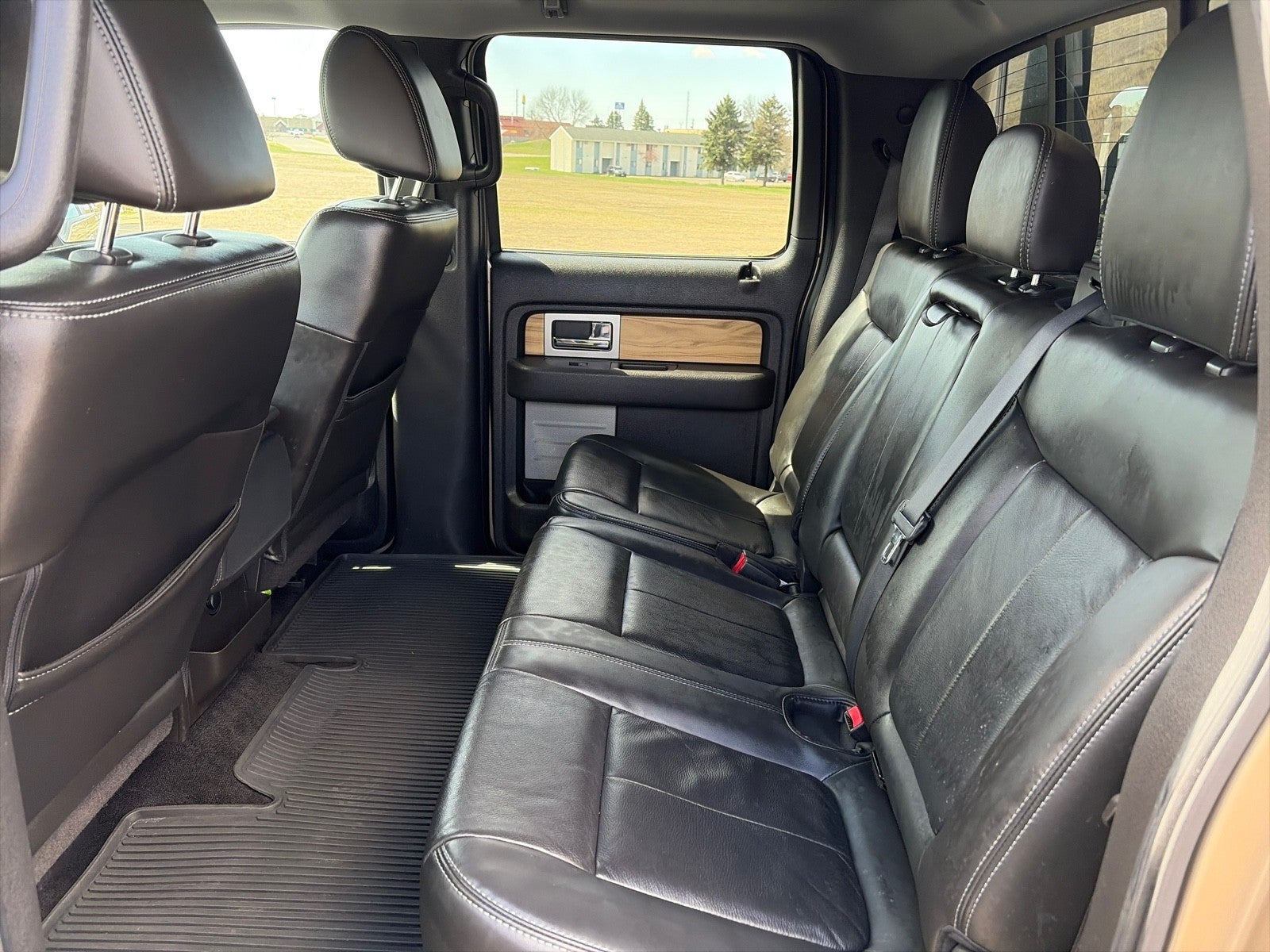 2011 Ford F-150 SUPERCREW LARIAT 4X4
