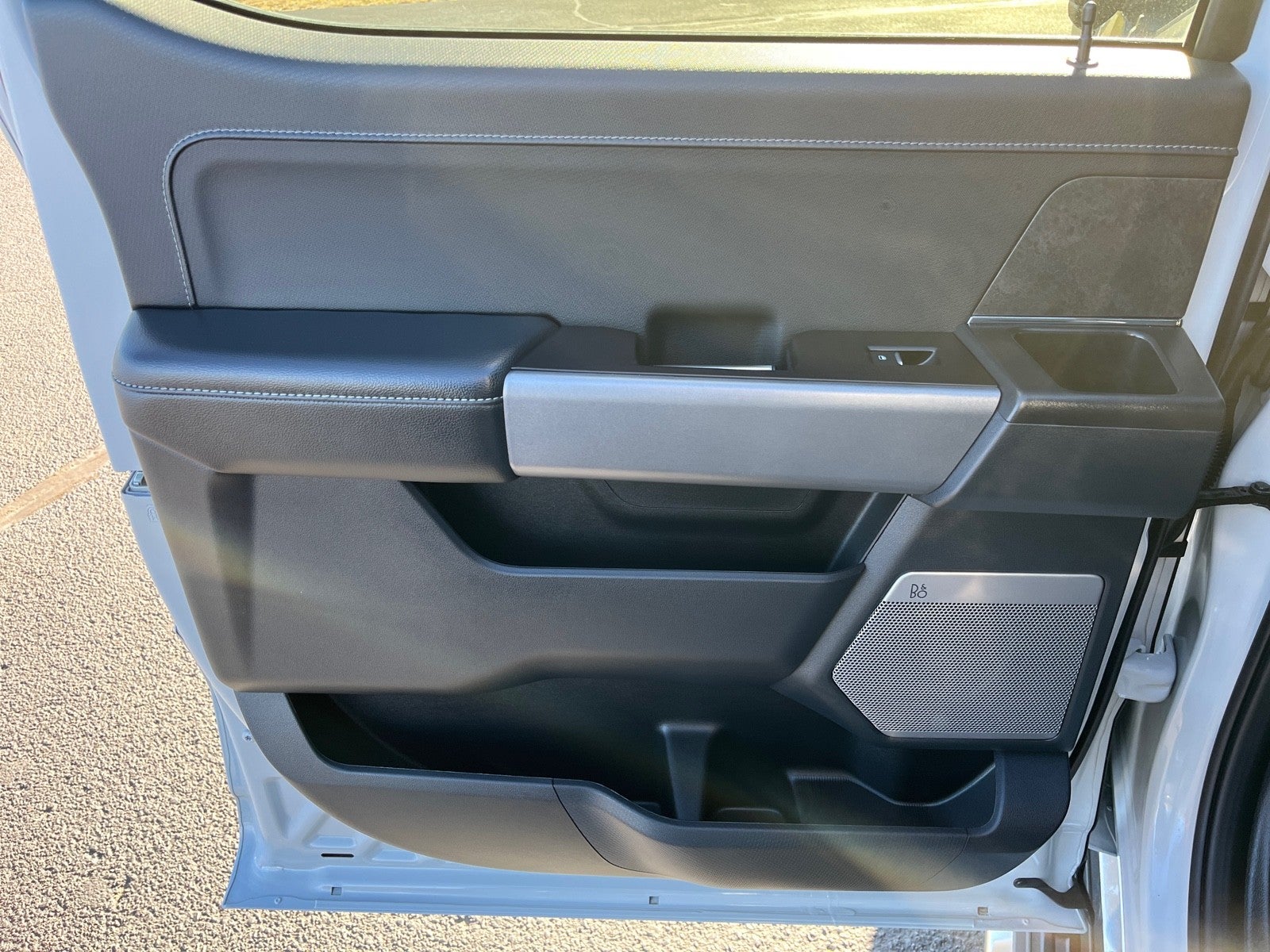 2024 Ford F-150 SUPERCREW XLT 4X4