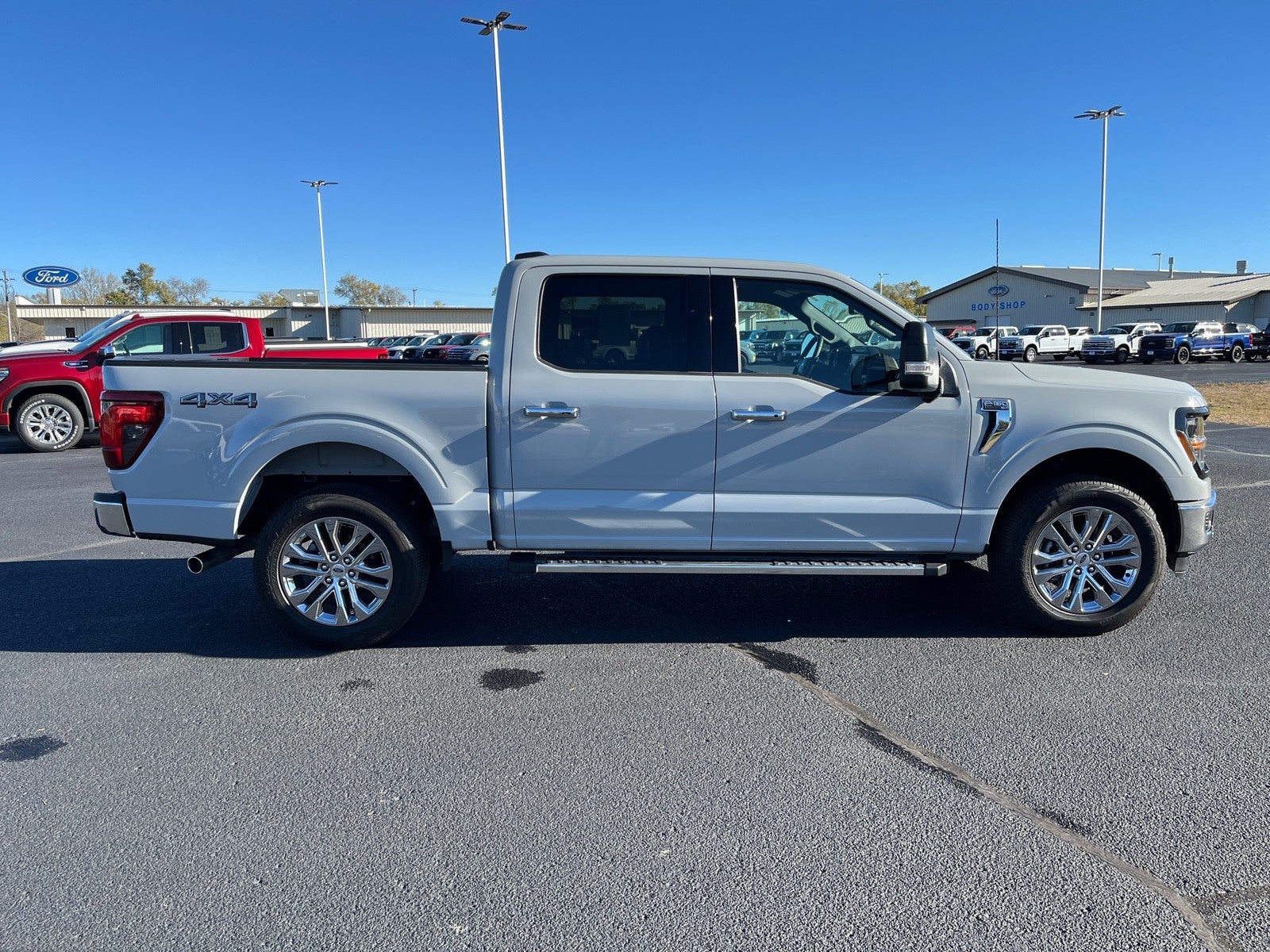 2024 Ford F-150 SUPERCREW XLT 4X4