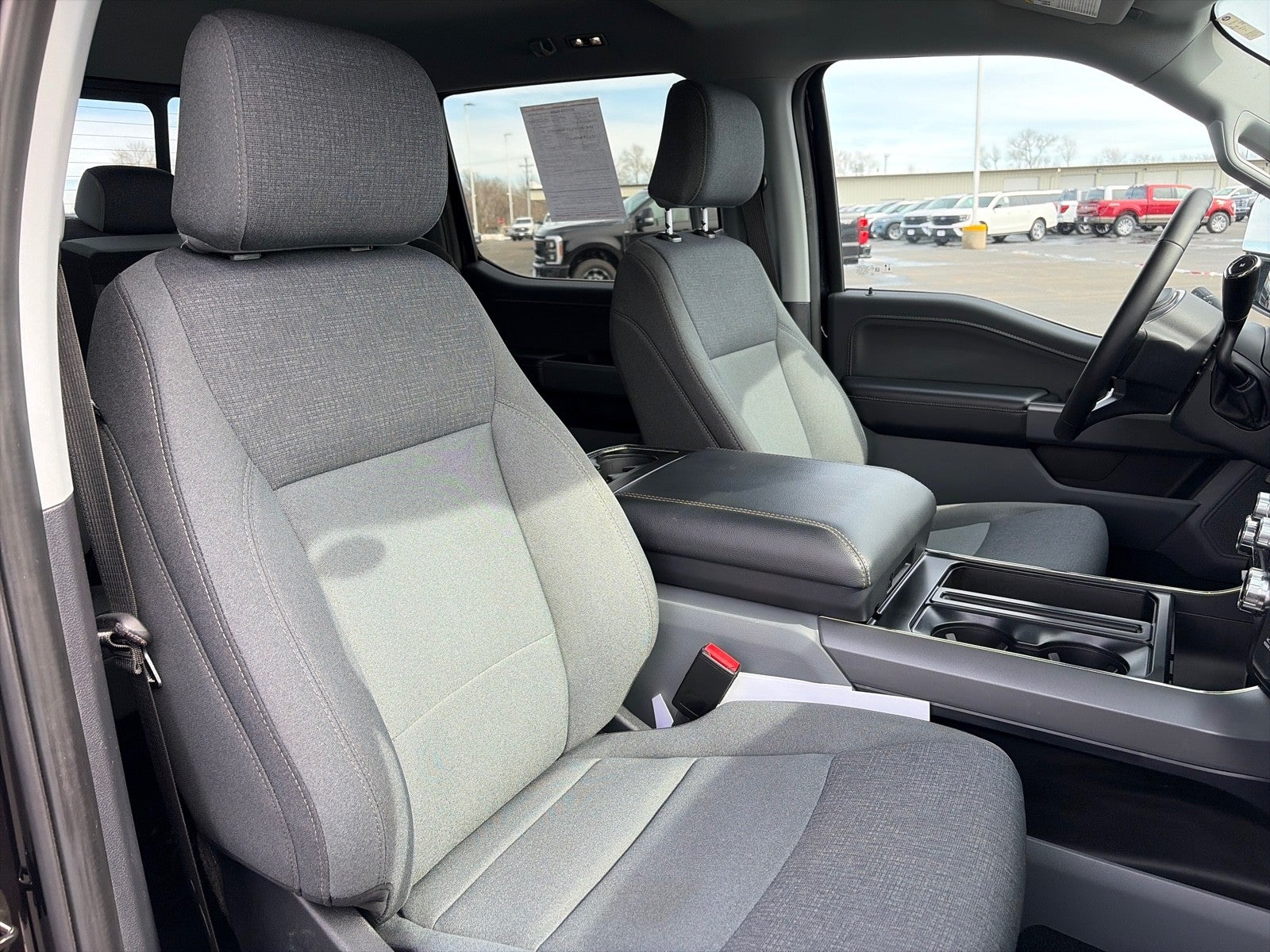 2024 Ford F-150 SUPERCREW XLT 4X4