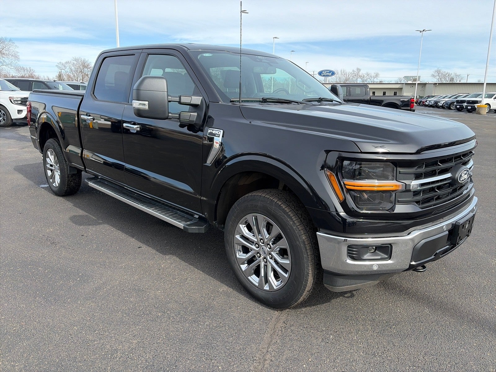 2024 Ford F-150 SUPERCREW XLT 4X4