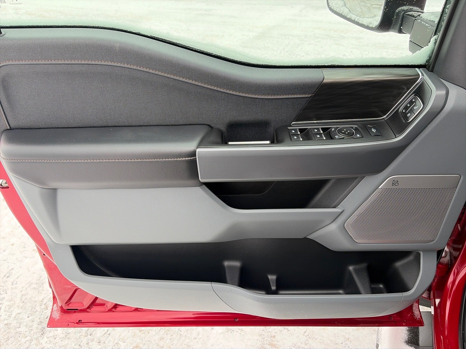 2024 Ford F-150 SUPERCREW LARIAT 4X4