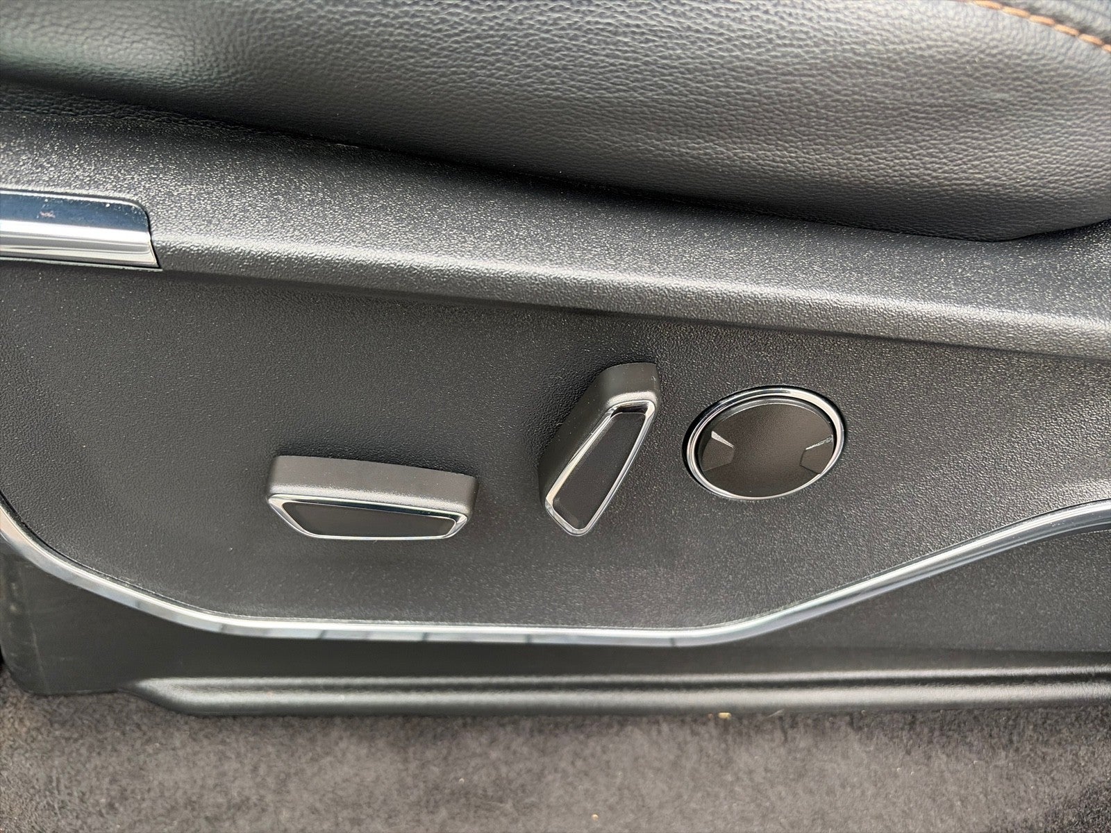 2024 Ford F-150 SUPERCREW LARIAT 4X4