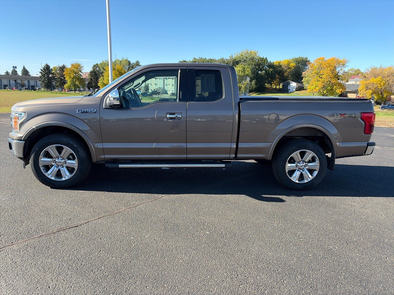 2019 Ford F-150 SUPERCAB LARIAT 4X4