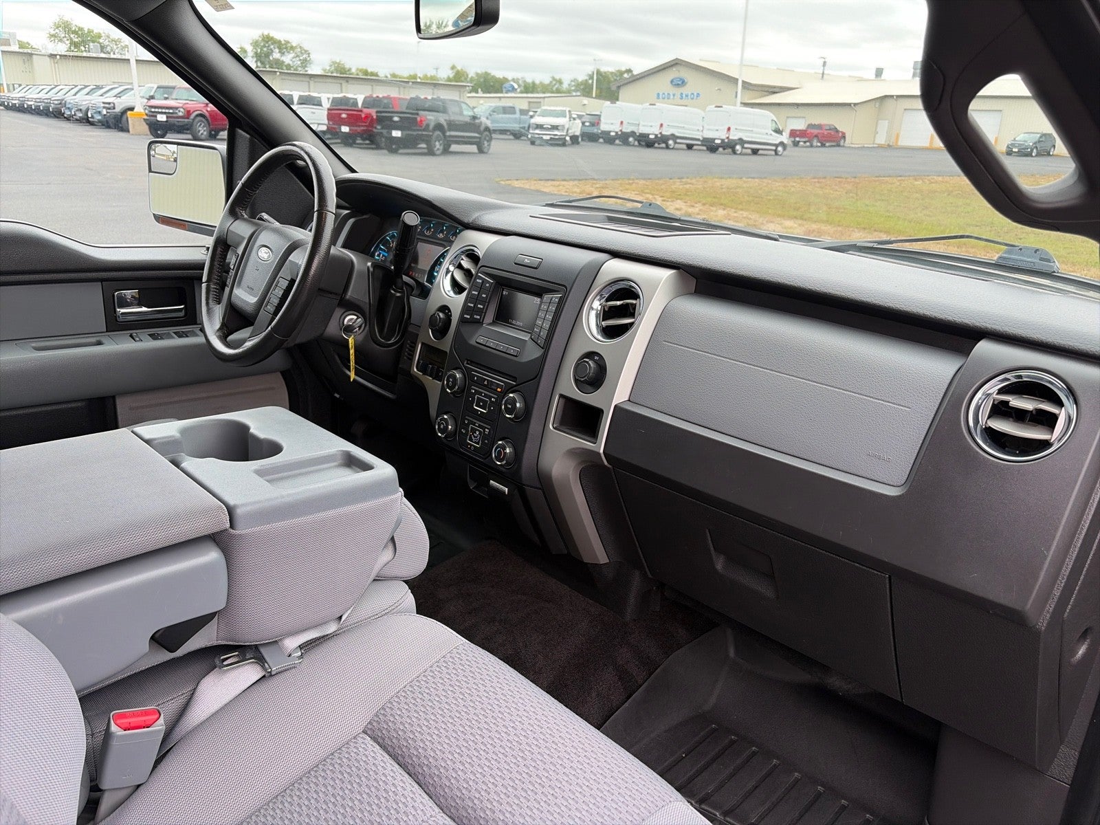 2014 Ford F-150 SUPERCAB XLT 4X4