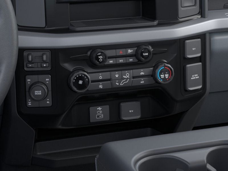 2026 Ford Super Duty F-350 SRW REGULAR CAB XLT 4X4