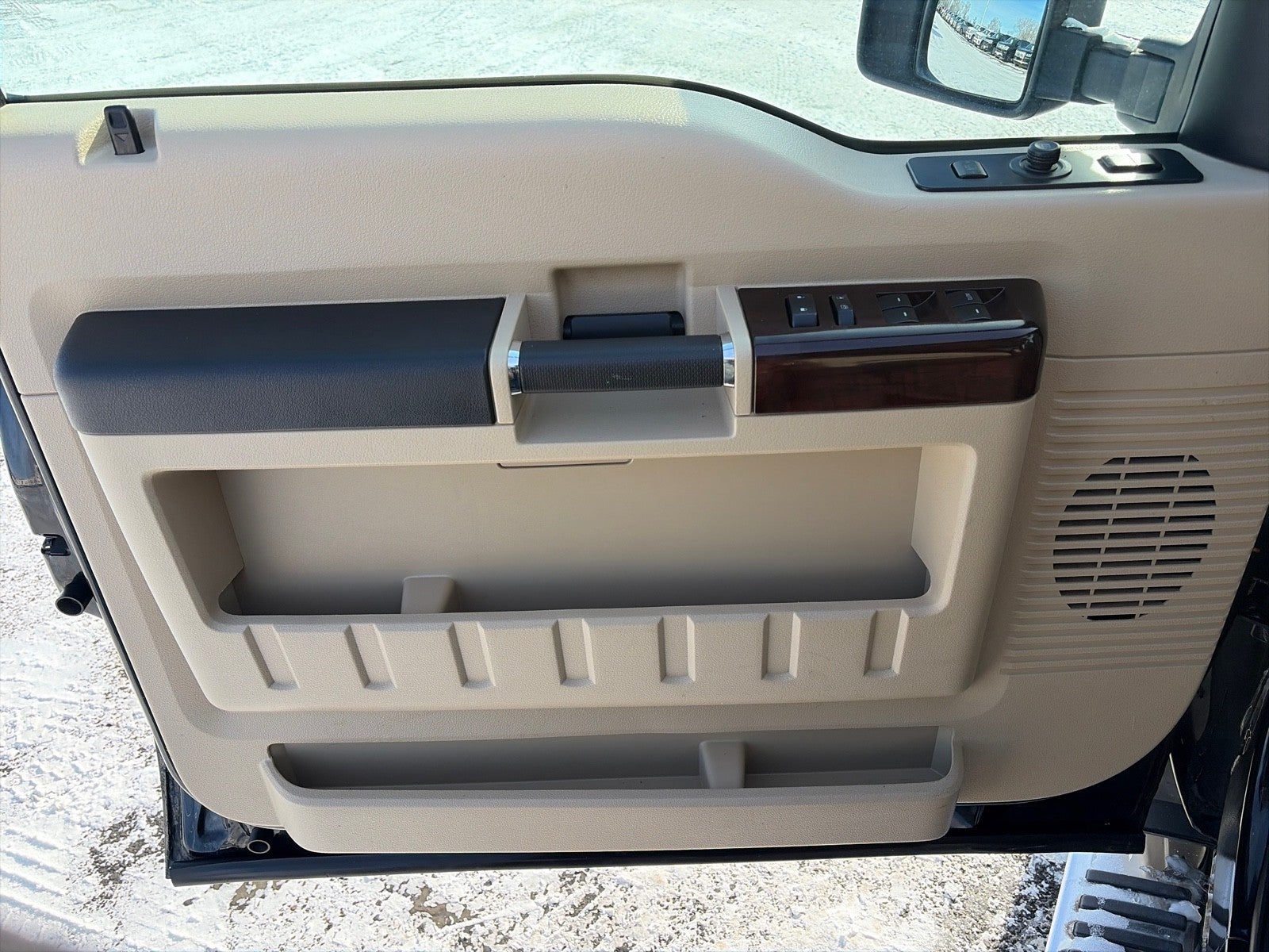 2010 Ford Super Duty F-250 SRW CREW CAB LARIAT 4X4