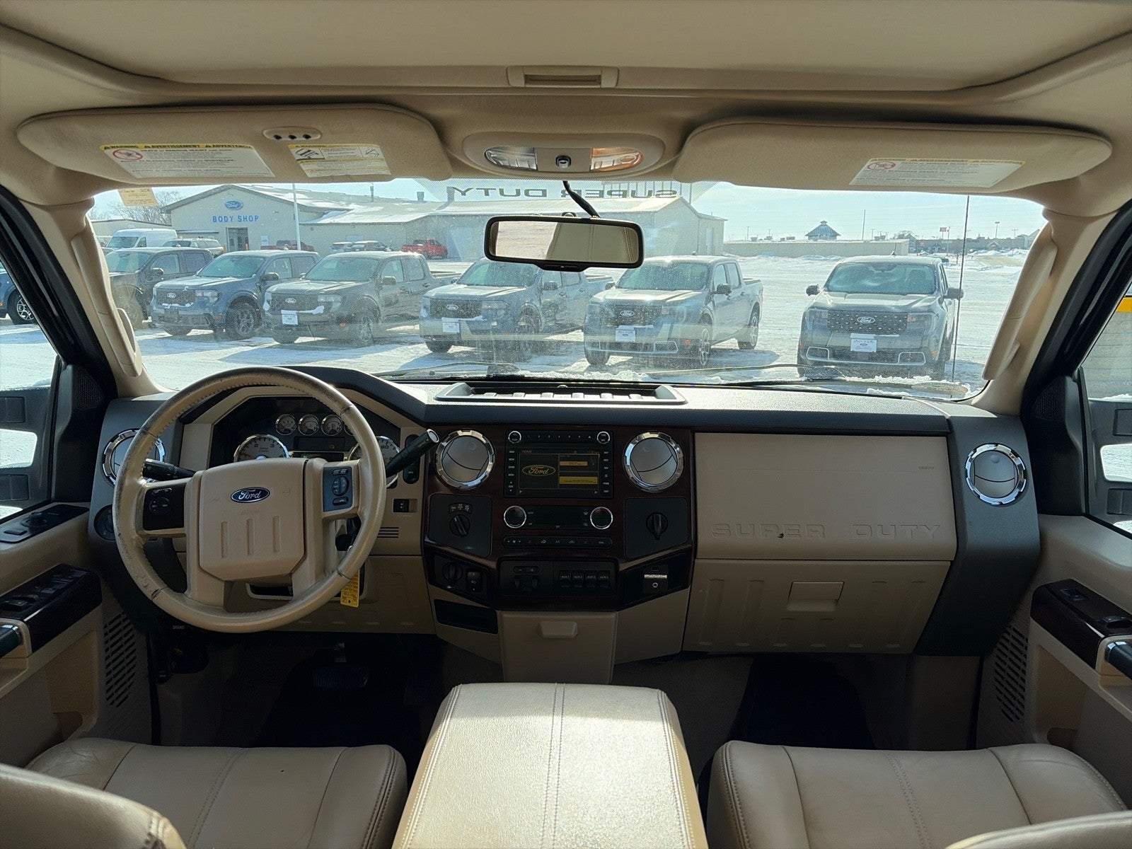 2010 Ford Super Duty F-250 SRW CREW CAB LARIAT 4X4