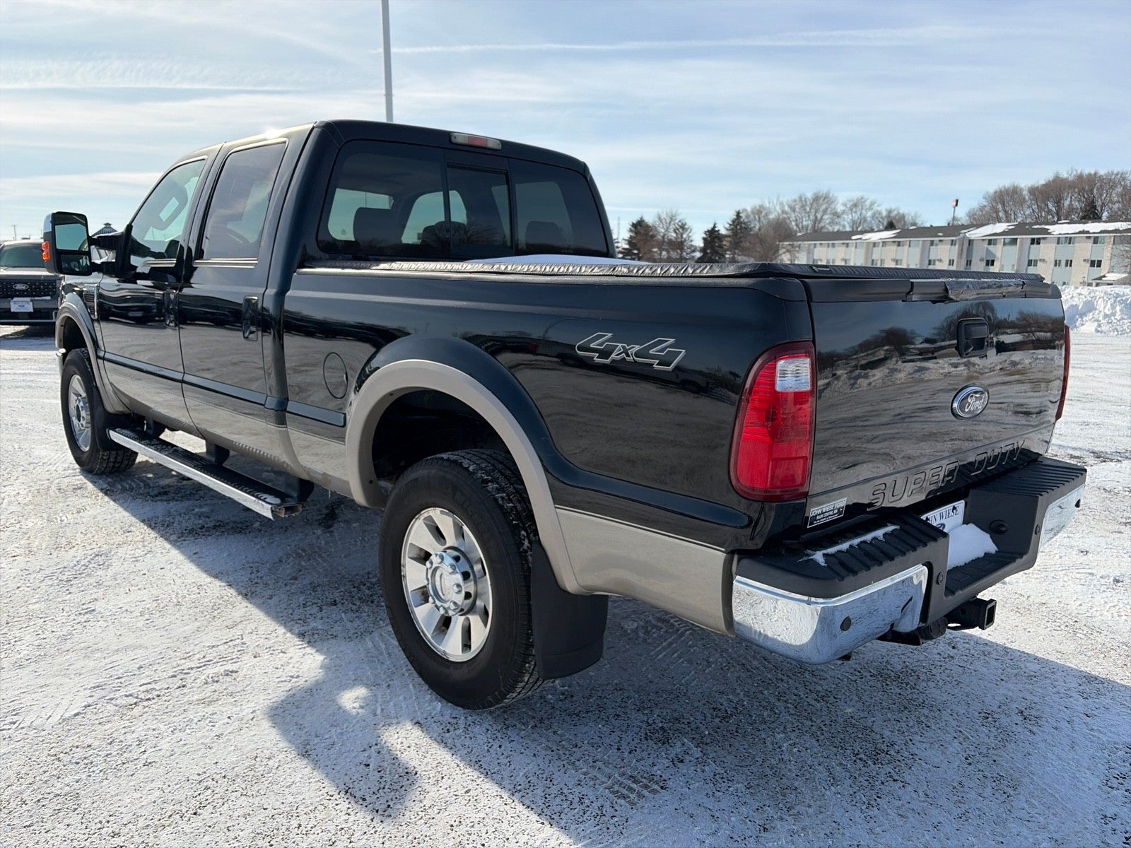 2010 Ford Super Duty F-250 SRW CREW CAB LARIAT 4X4