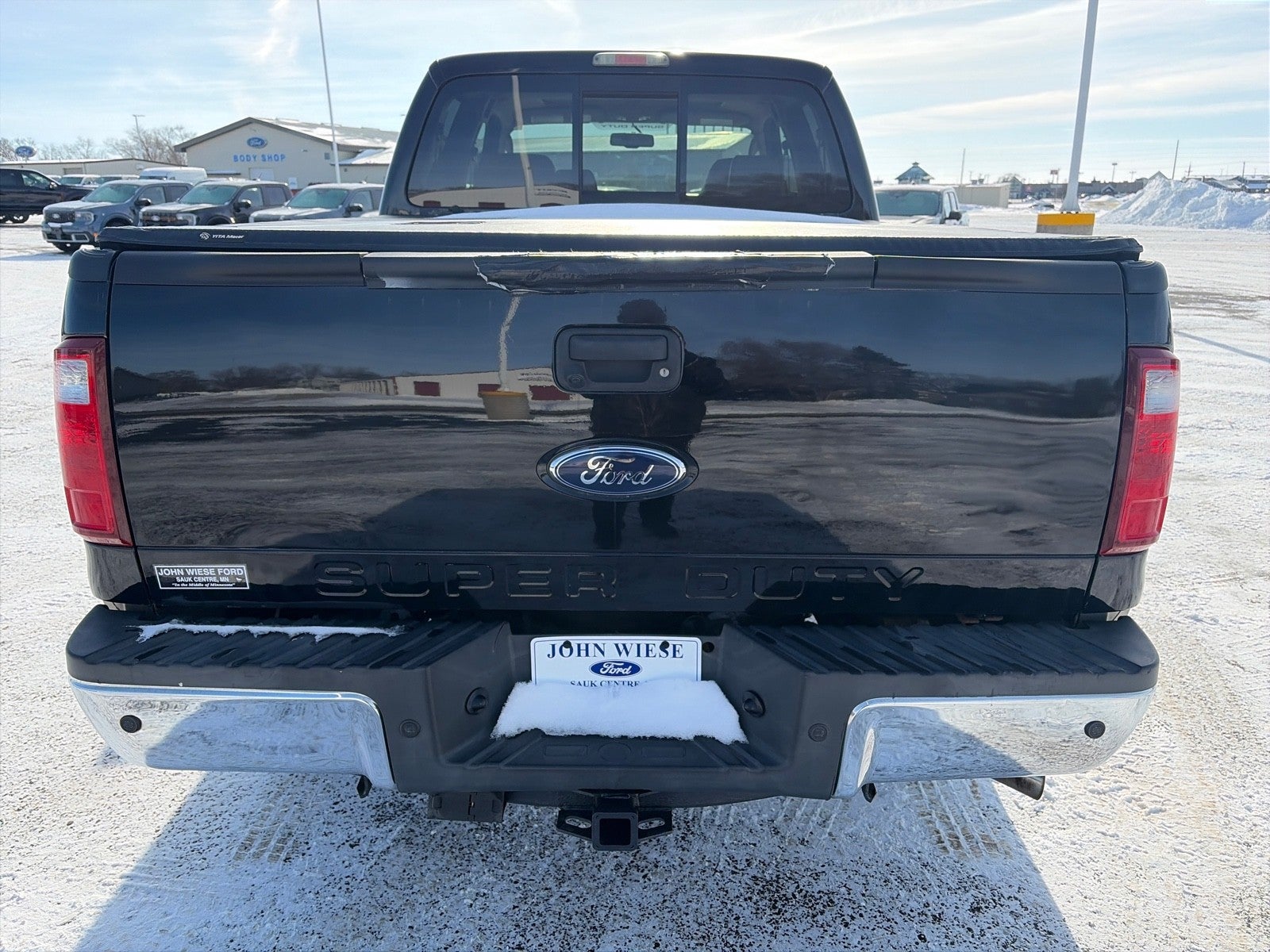 2010 Ford Super Duty F-250 SRW CREW CAB LARIAT 4X4
