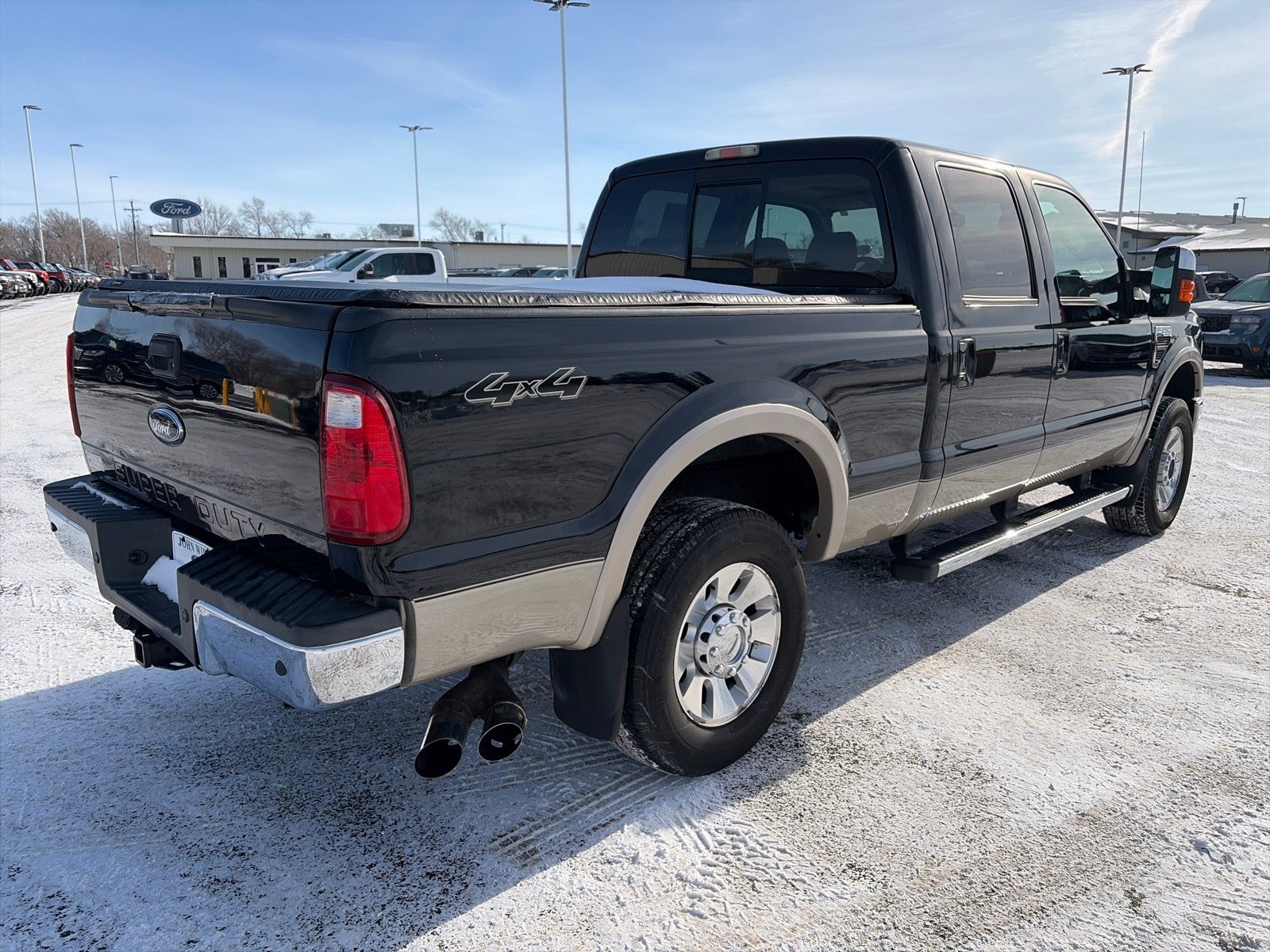 2010 Ford Super Duty F-250 SRW CREW CAB LARIAT 4X4