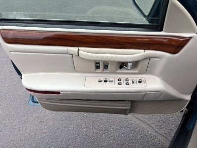 1995 Cadillac Deville Base