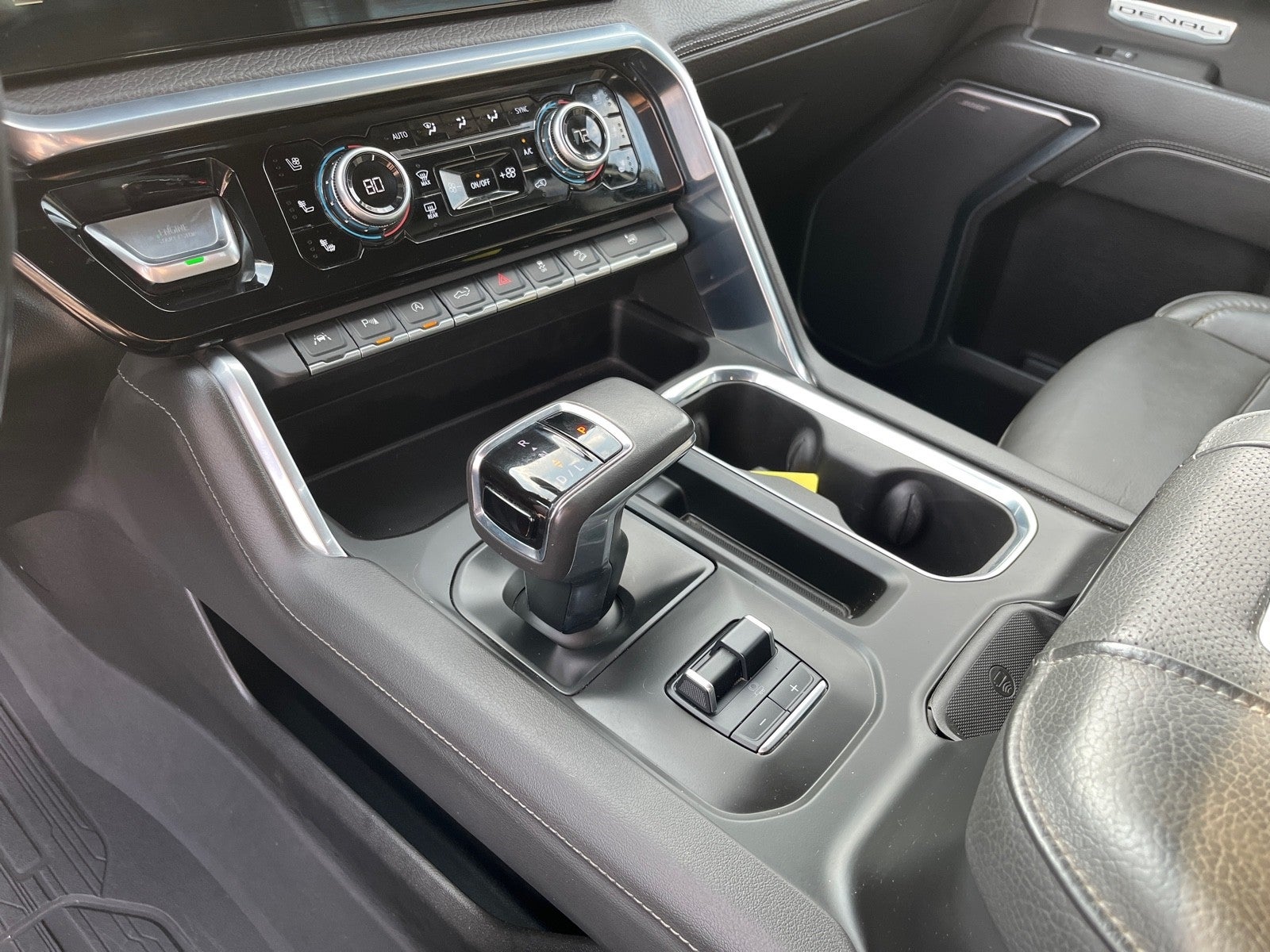 2022 GMC Sierra 1500 CREW CAB DENALI 4X4